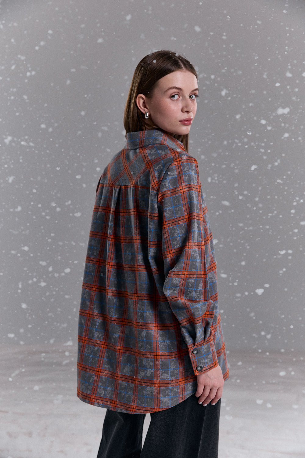 Помаранчева пряма сорочка в клітку