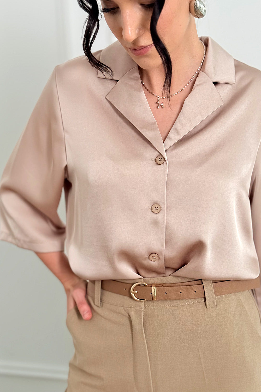 Шовкова сорочка з коміром-піджаком кольору "Мокко"