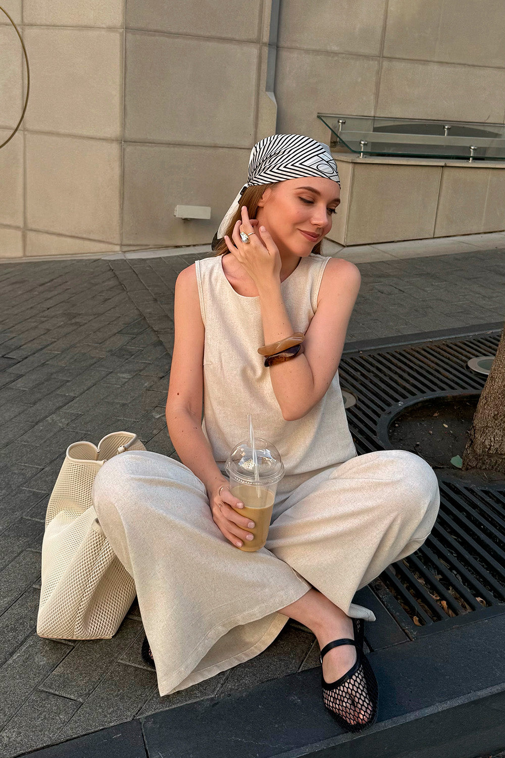 Linen pants with elastic waistband