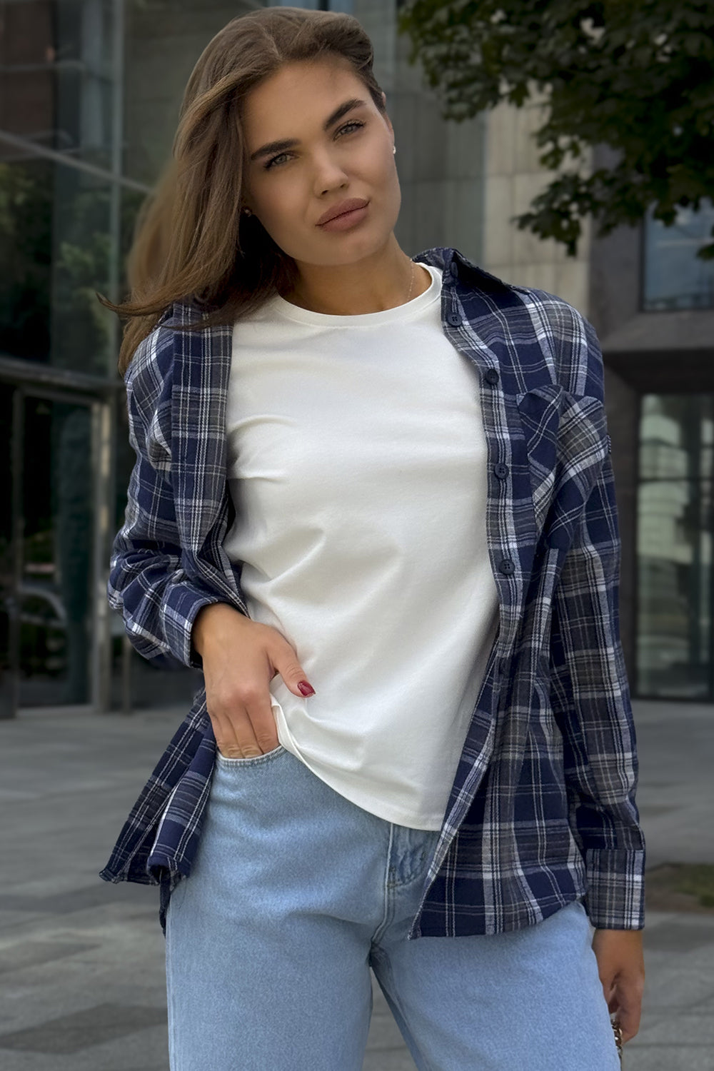 Blue checkered straight shirt