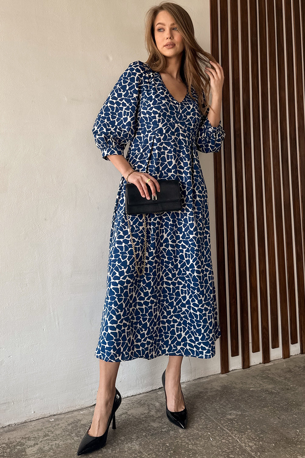Blue super soft midi dress with puffy sleeves