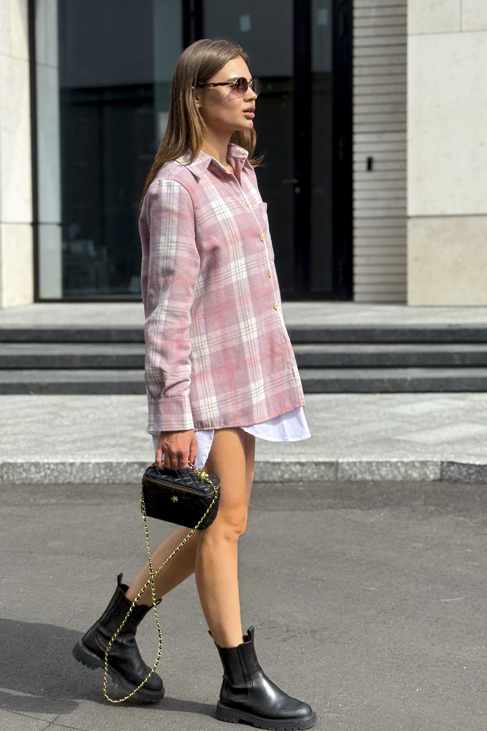 Pink checkered straight shirt