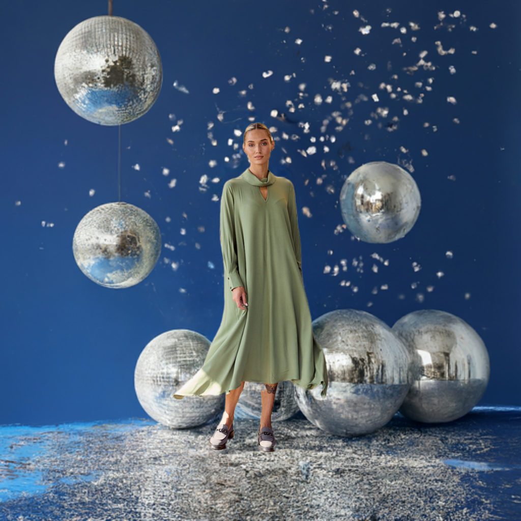 A-line loose dress with asymmetrical hem